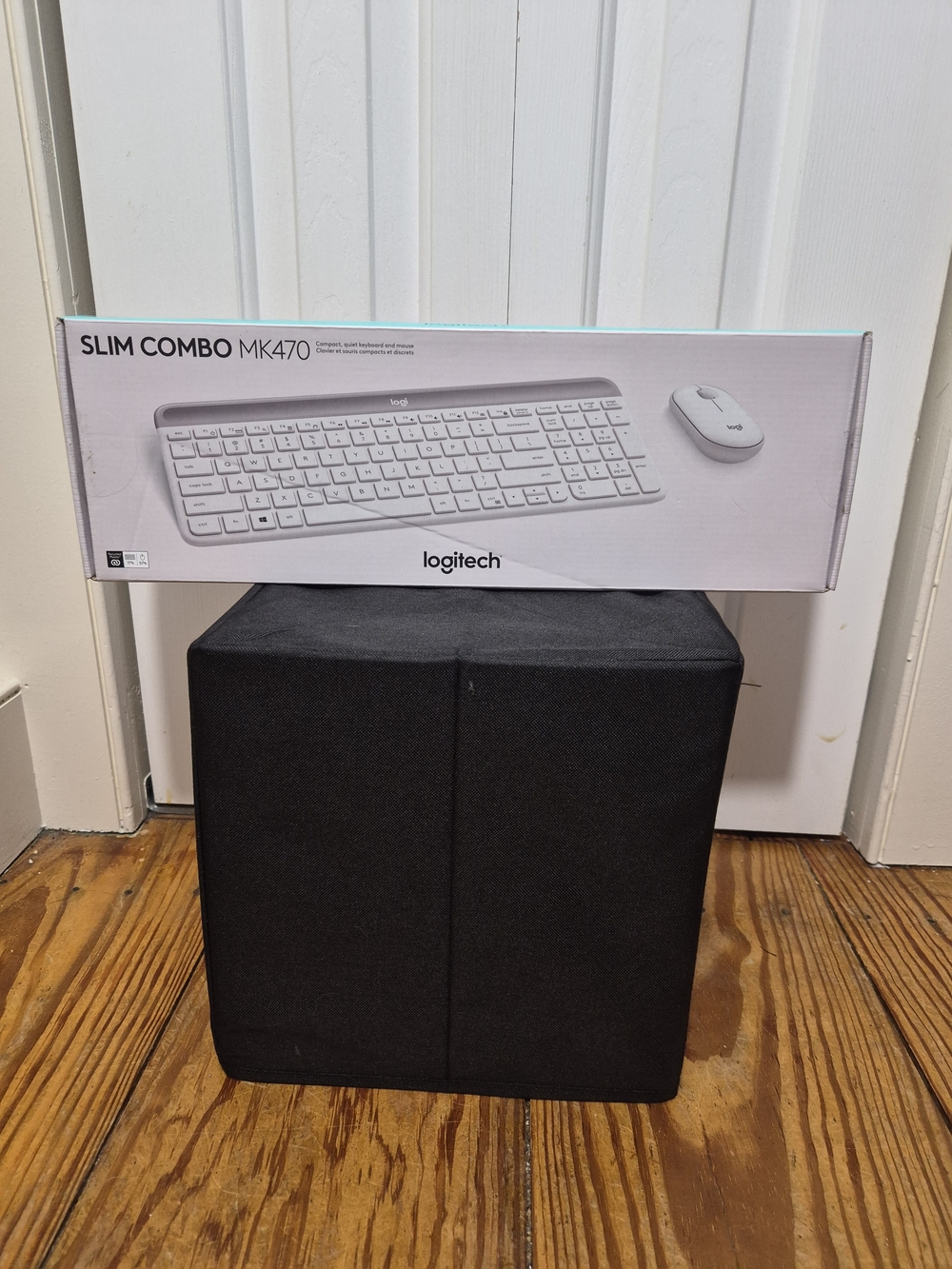 Logitech Office keyboard and mouse combo box